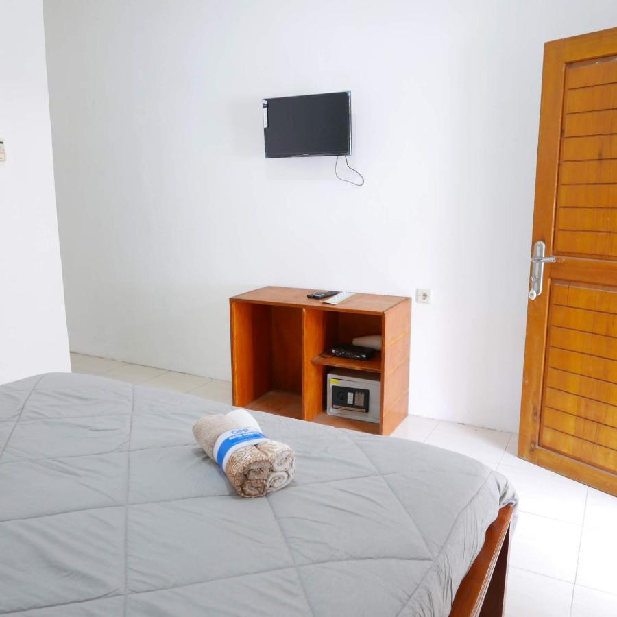 Ferienwohnung Rumah Side Gili Trawangan Exterior foto
