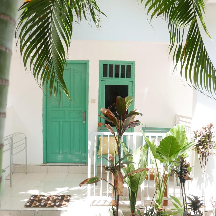 Ferienwohnung Rumah Side Gili Trawangan Exterior foto