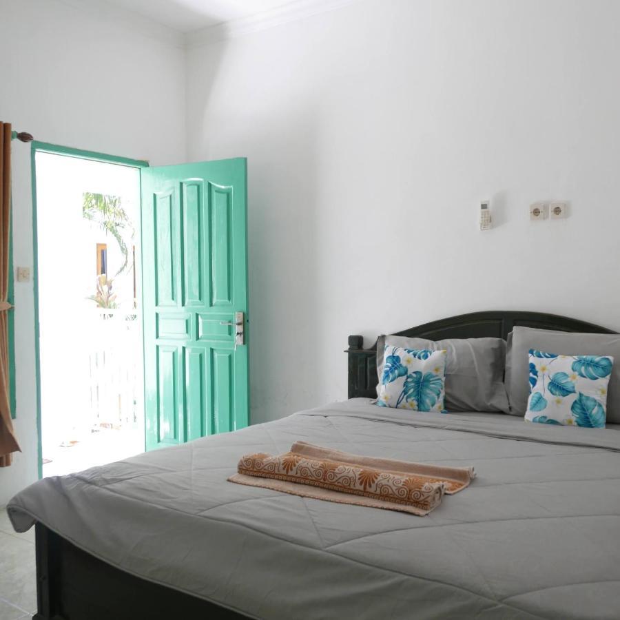 Ferienwohnung Rumah Side Gili Trawangan Exterior foto